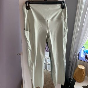 Womens active capris